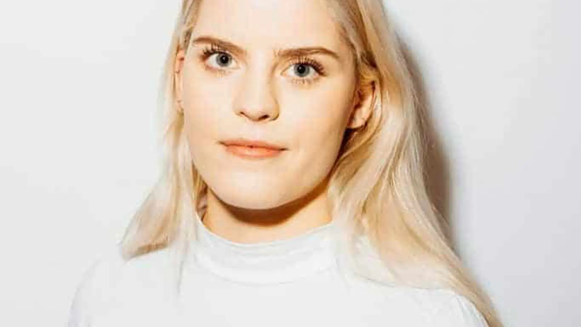 Ulrikke Falch, skådespelerska, feminist, aktivist, Skam